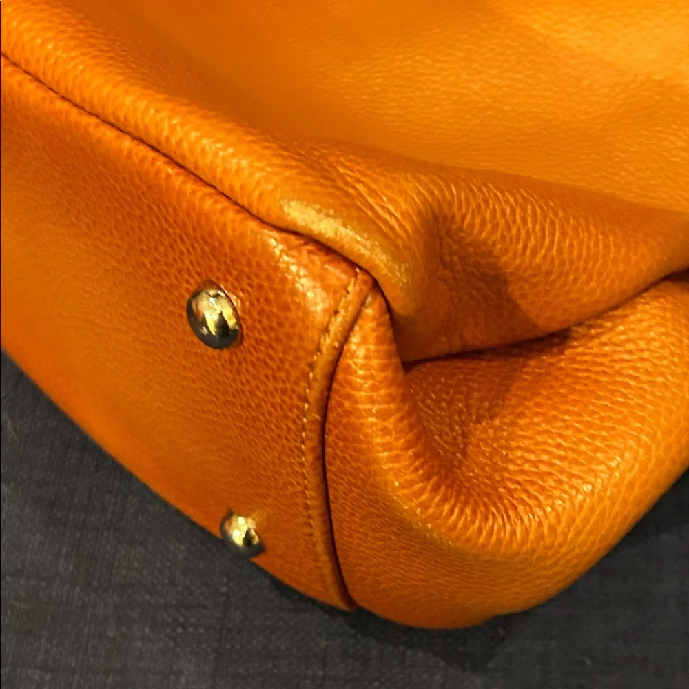 Chic Brown Leather Shoulder Bag - Picture 14 of 14